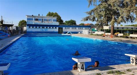 P Tition Sauvons La Piscine Du Rhodia Salaise Sur Sanne France