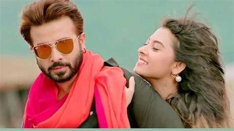 Shakib Khan Shobnom Bubly শাকিব আর চান না তবু নাছোড়বান্দা বুবলী বলছেন আমি ওঁর সঙ্গেই সংসার