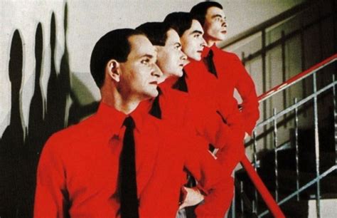 La sonrisa discreta de Kraftwerk - Revista cultural el Hype