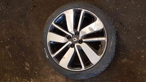 Renault Clio MK4 2013 2019 Drenalic Alloy Wheel Tyre 205 45 17 7Mm