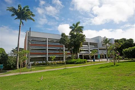 Escola Bahiana De Medicina Contrata Auxiliar Administrativo Trainee