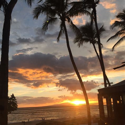 Sunsetting In Beautiful Wailea Hawaii 🌞 Wailea Sunset Beautiful