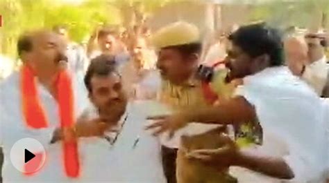 Telangana Elections Clash Between Congress And BRS Workers During