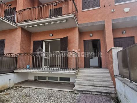 Affitto Villa A Schiera In Via Francesco Nerli Roma Ottimo Stato Con