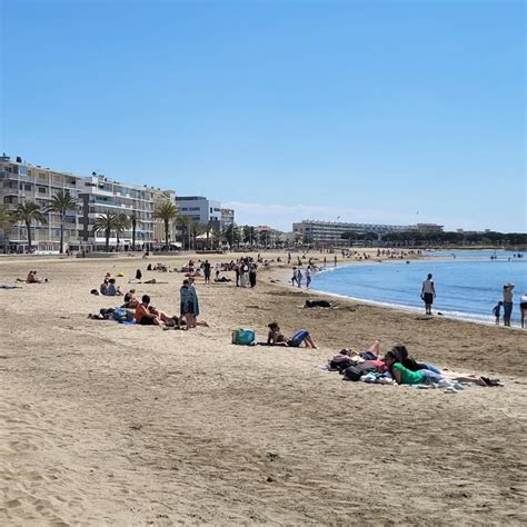 Le Grau Du Roi Promenade Du Front De Mer Plage Rive Gauche