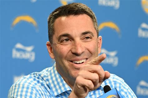 Stanleys Los Angeles Chargers Mock Draft 30 Mid Free Agency Bolts