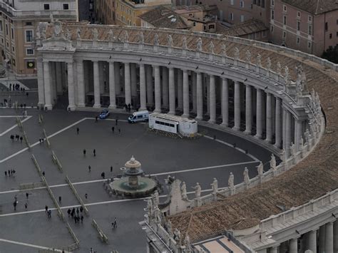 Premium Photo Saint Peter Basilica Rome View From Rooftop