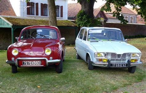 Renault Dauphine Et R Rassemblement De Voitures Ancienne Flickr