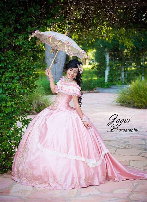 Pin By Тимур On Историческое платье Historical Dresses Quince