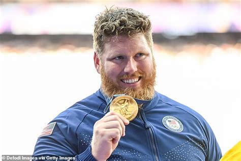 Team Usa Gold Medalist Ryan Crouser Shows Off Simple Trick That