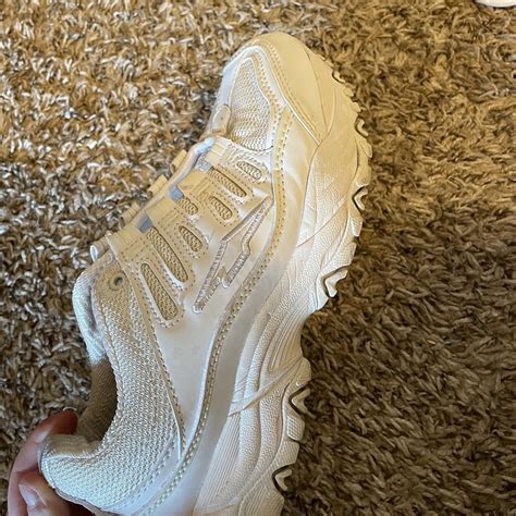 white platform tennis shoes good condition - Depop