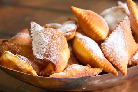 Beignets de carnaval les ganses de mon arrière grand mère les