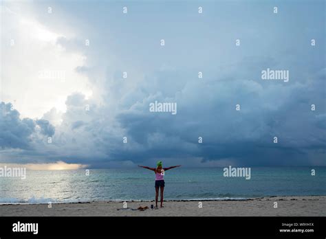 Yoga On Miami Beach At Dawn Stock Photo Alamy