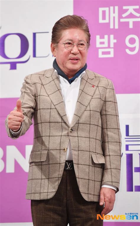 김용건 39세 연하가 낳은 늦둥이 아들 친자 확인→호적 입적 절차 네이트 연예