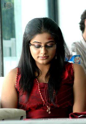 SEXY SOUTH ACTRESS PRIYAMANI RARE NUDE PHOTOS