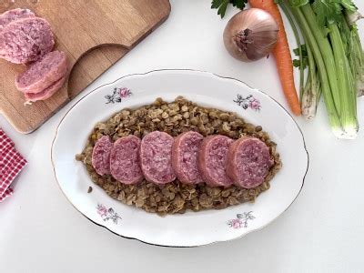 Lenticchie E Cotechino Il Piatto Della Tradizione Di Capodanno