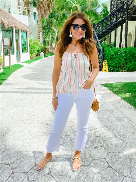 Summer Style Series How To Style Sandals With White Jeans Cyndi Spivey