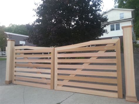 Wooden Driveway Gate Custom Made Out Of Western Red Cedar New England