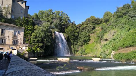 Cascata di Isola del Liri tra le più spettacolari in Italia