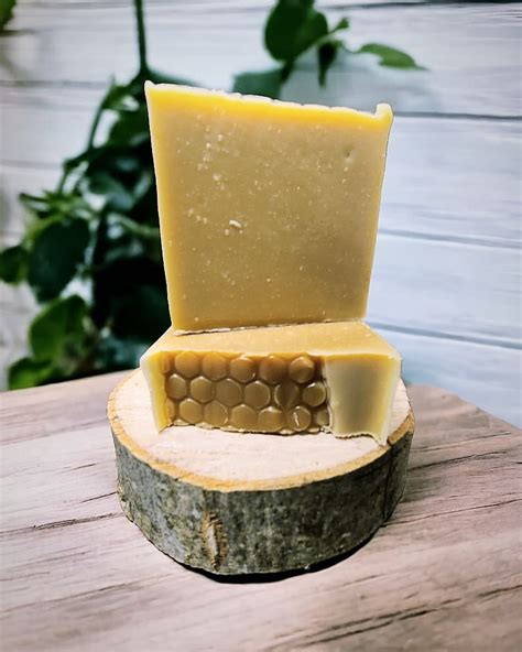 Savon Cire d Abeilles Miel et Lait de Chèvre 120g Occimiel