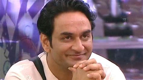 Bigg Boss Weekend Ka Vaar Written Update Vikas Is Out Doesn T Use