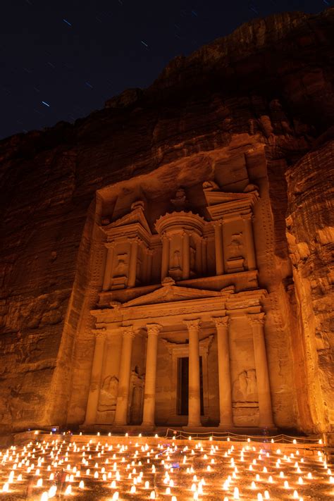 Petra by night - Jordan, Middle East - Momentary Awe | Travel photography blog