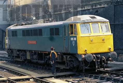 35mm Colour Negative Br British Rail Electric Loco 86261 Class 86 C1985 £4 98 Picclick Uk