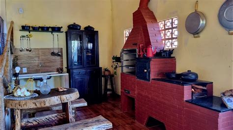 COZINHA CAIPIRA NA ROÇA Cozinha caipira fogão a lenha decoração