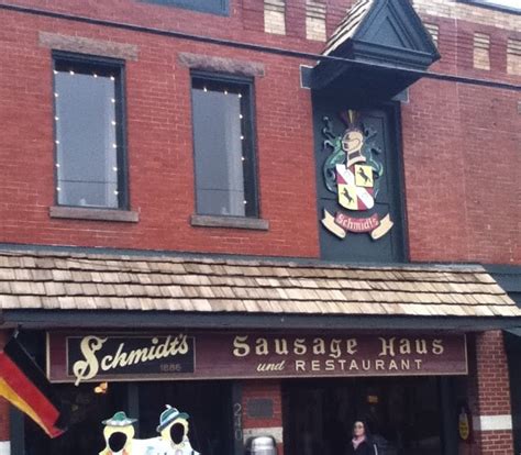 Columbus Bites: Schmidt's Sausage Haus