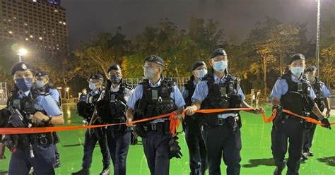 Police Patrol Hong Kong Park To Enforce Tiananmen Vigil Ban Breitbart