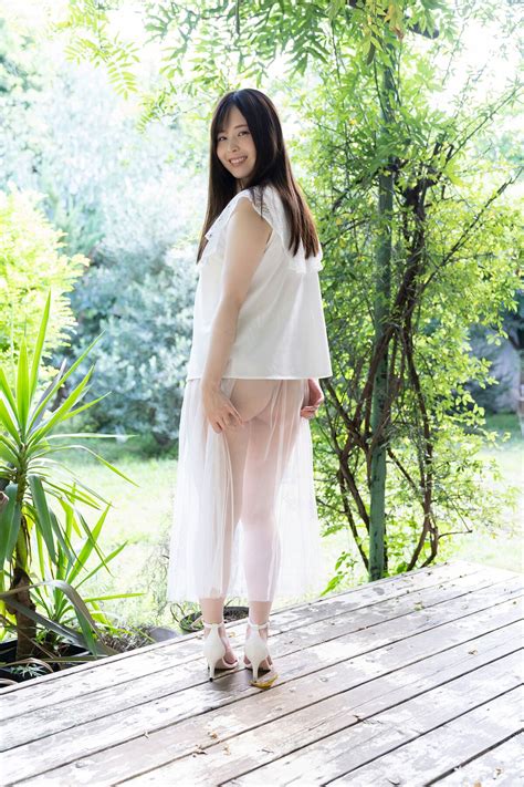 Photobook 2022 10 07 Kuno Hinano 九野ひなの Is It Okay If I Take Everything