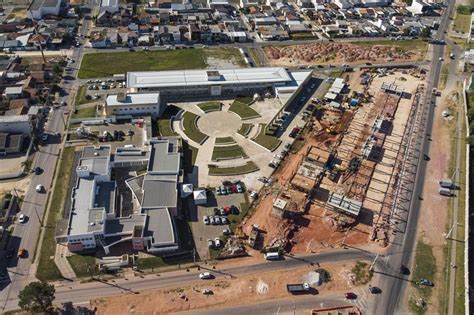 Terminal De ônibus E Nova Praça Estão Em Obras No Tatuquara