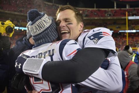 Look Tom Brady Congratulates New England Legend On Retirement