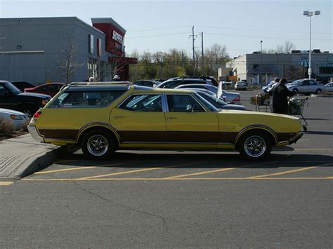 Oldsmobile Cutlass Vista Cruiser Wagonpicture 2 Reviews News