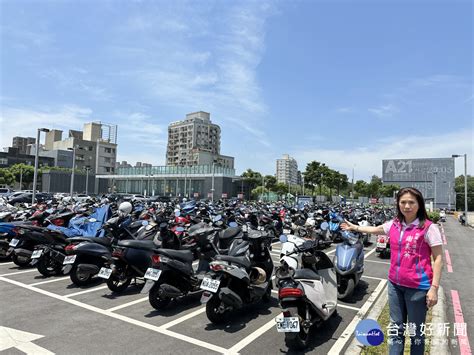 中壢夜市假日停車一位難求 桃議員謝美英希望市府重視觀光效益