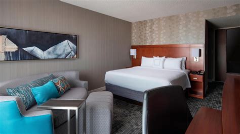 Hotel near Denver International Airport | Courtyard Denver Airport