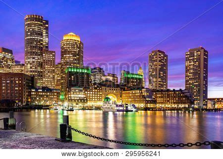 Imagen Y Foto Boston Downtown Prueba Gratis Bigstock