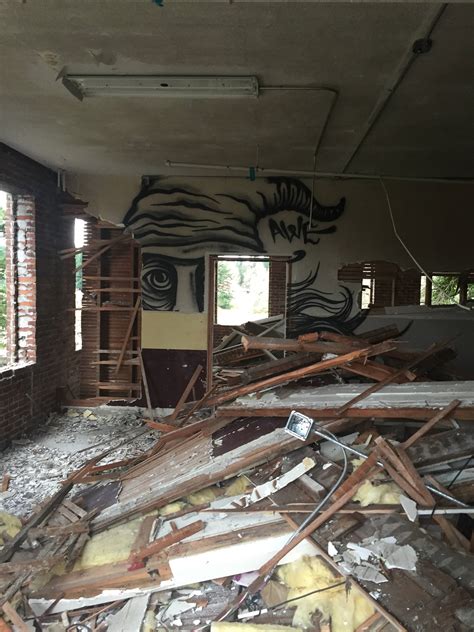 graffiti in an abandoned insane asylum : r/creepy