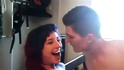 Kostenlose Homemade Amateur Threesome Porno Videos Von Xhamster