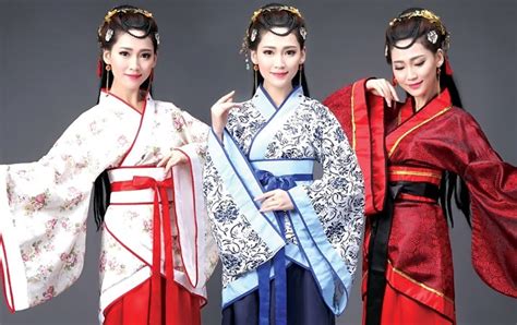 Pakaian Tradisional Hanfu Bina Nusantara Mandarin Club