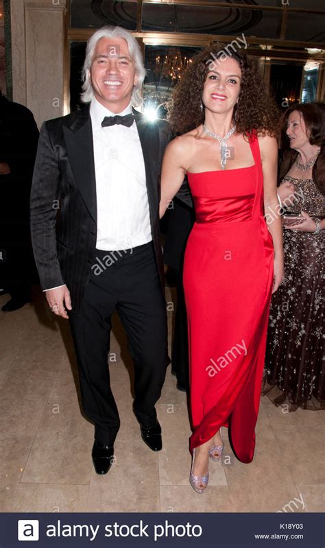 dmitri hvorostovsky stock  dmitri hvorostovsky stock images alamy