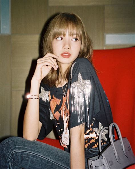 Lalisa Manoban G Zellik D Nyas Nda Vogue T Rkiye