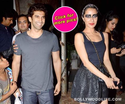 Aditya Roy Kapur And Shraddha Kapoor Party Together On Halloween View