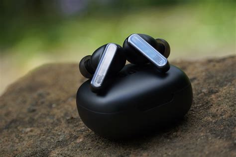 JBL Live Pro 2 Review Flagship Earphones Without The Flagship Price