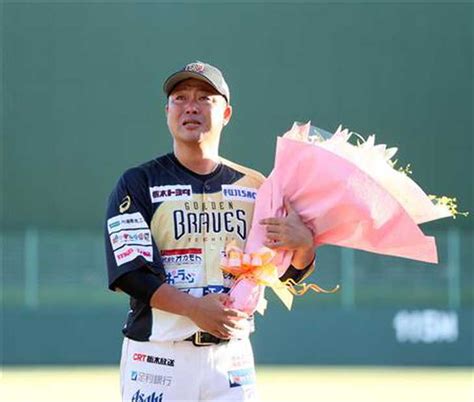 栃木・村田、涙の引退試合「きょうをもって私は現役を引退します」／bcリーグ サンスポ