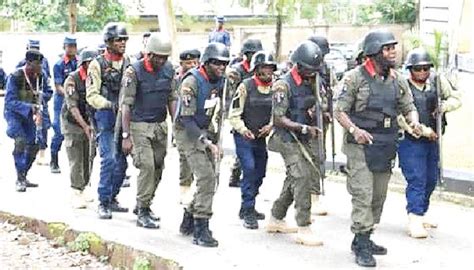 Nscdc Arrests Three Streetlight Vandals In Kano