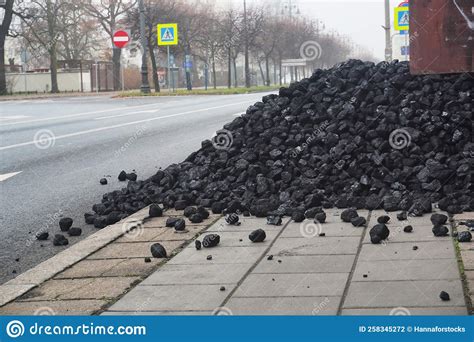 Calentar El Horno Carbón Negro Para Avisar De Calentamiento De Estilo