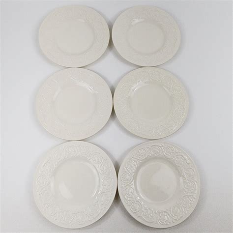 Wedgwood Patrician Ivory Bread Dessert Plates Embossed Barlaston