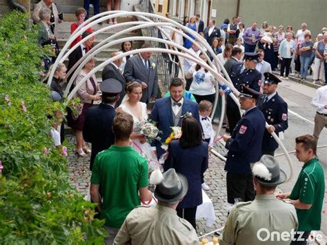 Hochzeit Von Laura Roth Und Christian Sterr Onetz