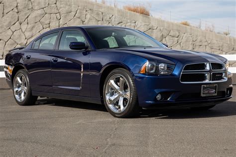 2013 Dodge Charger R T Sedan 4d Hp